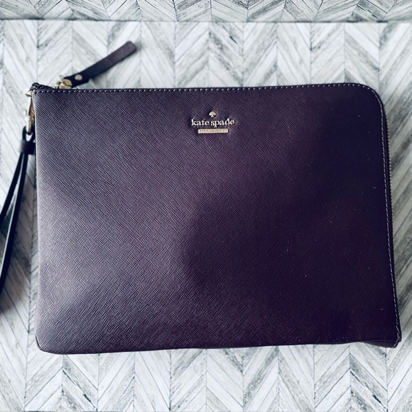 Kate Spade Everpurse Quentin Mahogany Wristlet - Picture 3 of 16